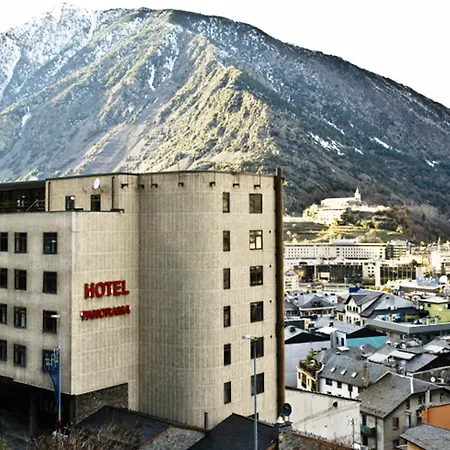 Panorama 4*