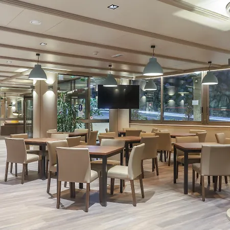 Panorama Hotel 4*
